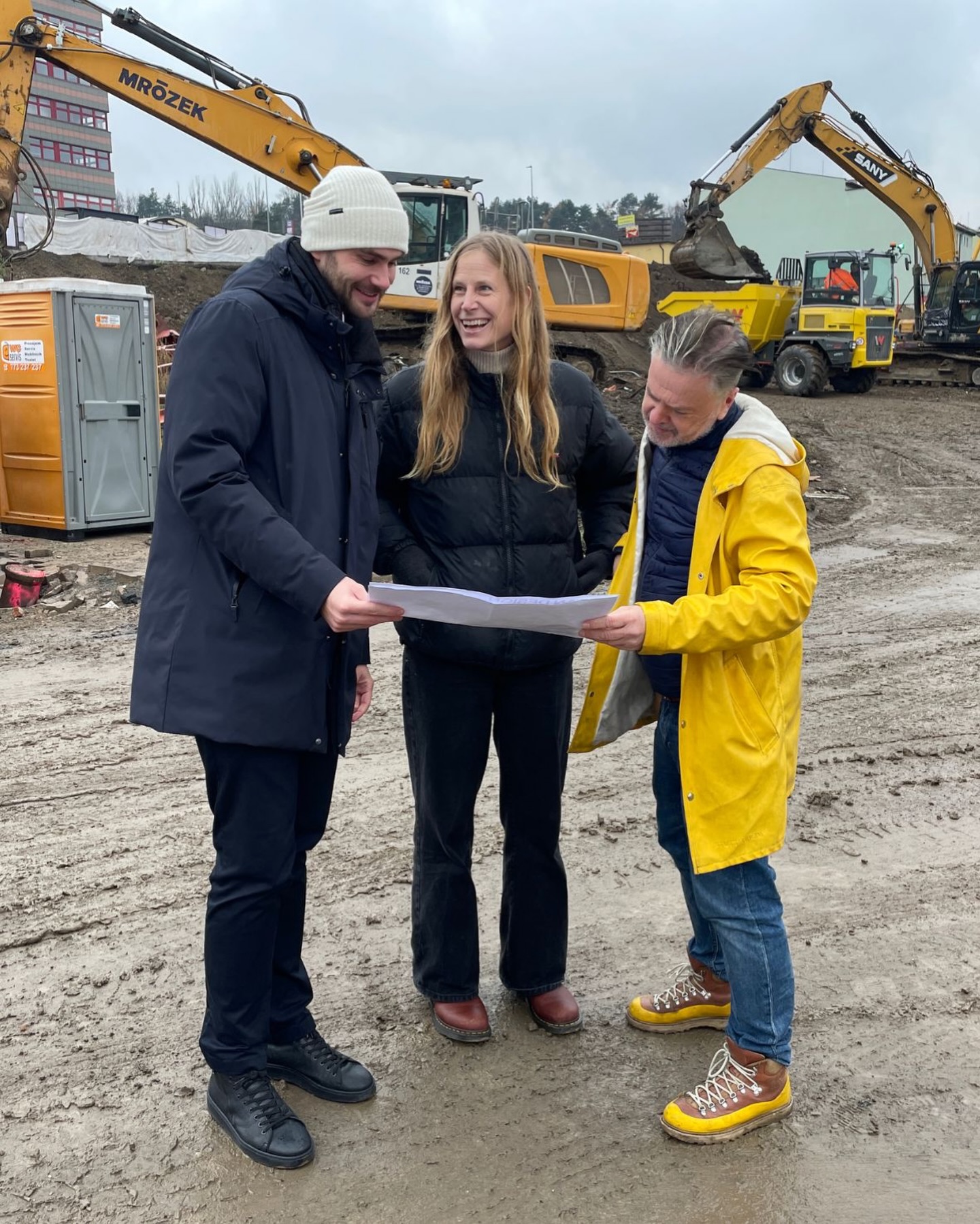 Six years ago, the same team David Sim & Nina Otren from @softerstudio, back then senior urbanists at #Gehl Architects, visited Palma and helped spark its revitalisation.

Today, they were on a site visit of our project Dvory Vysočany in #Prague, which is now moving into #construction.

Together with Softer, we’re shaping an urban concept that respects Prague, supports the local community #Dvory #Vysočany, and creates a great place to live for future residents. 🖤