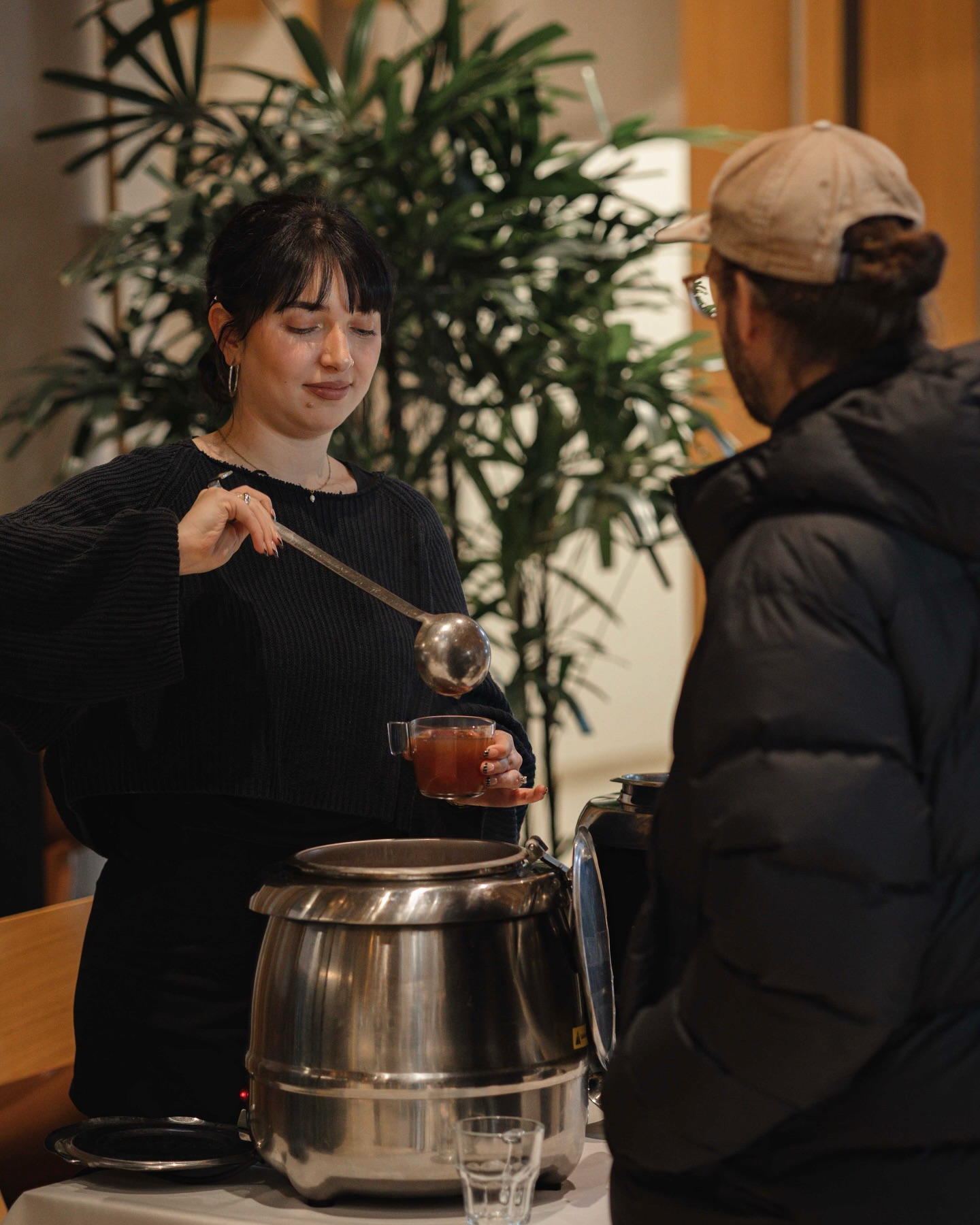 39 krabíc a 39 malých radostí. 💚

Aj tento rok sme sa v Corwine zapojili do projektu Koľko lásky sa zmestí do krabice od topánok. 

Výzva, ktorá ukazuje, že aj drobnosti dokážu urobiť veľký rozdiel. ✨

Vďaka našim kolegom vznikli balíčky plné pozornosti, ktoré už čoskoro potešia seniorov v zariadeniach po celom Slovensku.

Ďakujeme každému, kto prispel. 🙏🏼😊

#corwin #bratislava #developer