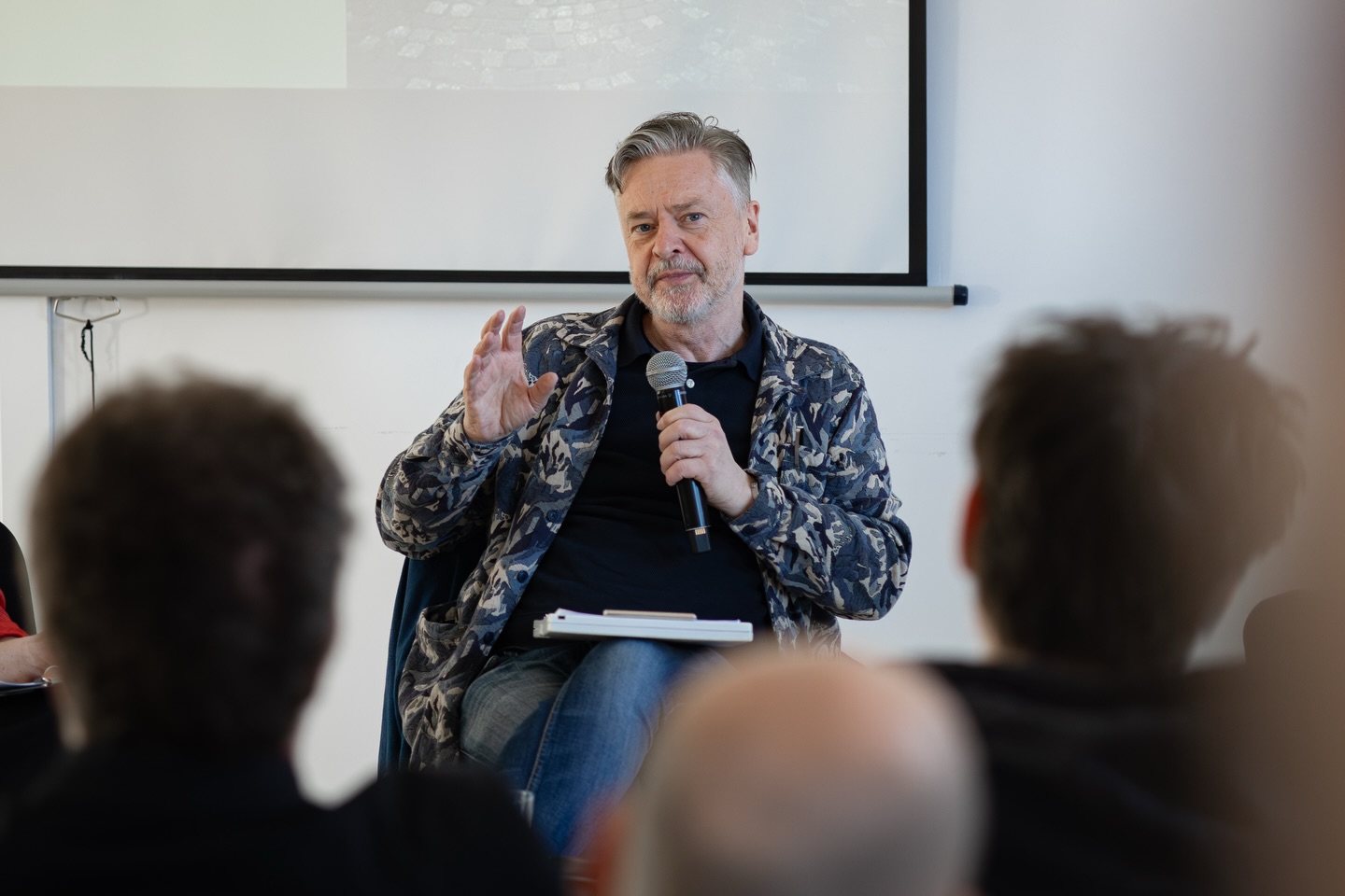 Cities should feel good. And that’s exactly what Soft City is about. 😊

David Sim, co-author of our Palma project, has introduced the Slovenian edition of his book, right here, where we’re currently developing several projects together. 😊

That’s what makes it even more meaningful to see his ideas reaching a local audience and opening up an important conversation about designing cities that truly work for people.

Proud to be part of it. 💚